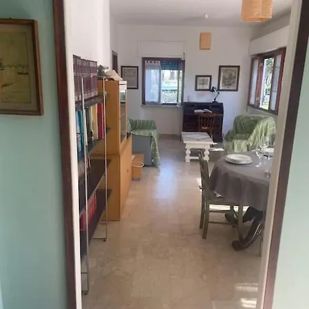 La Casa Sul Fiume Magra Сasa de vacaciones *
