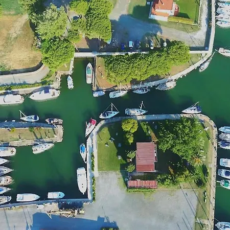 La Casa Sul Fiume Magra Semesterbostad *