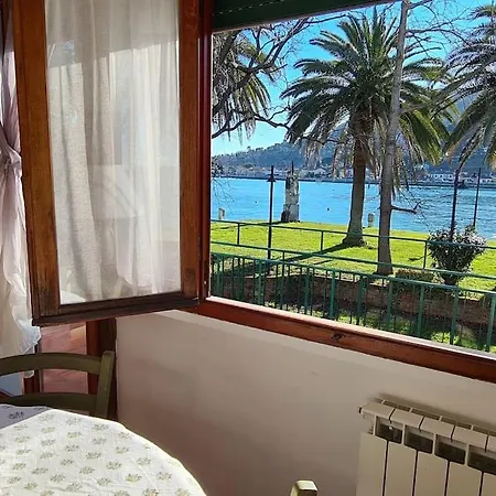 La Casa Sul Fiume Magra Сasa de vacaciones